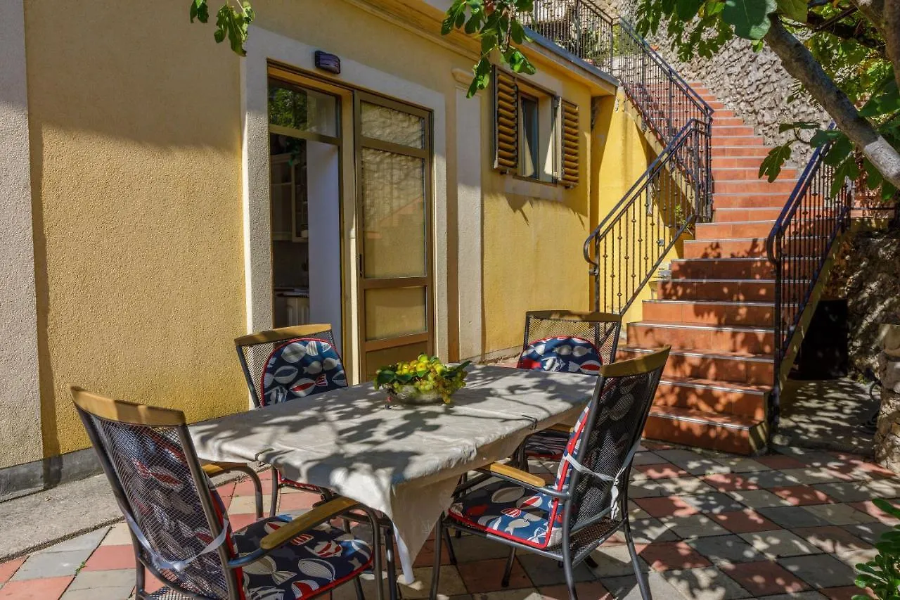 Apartment Piano Crikvenica